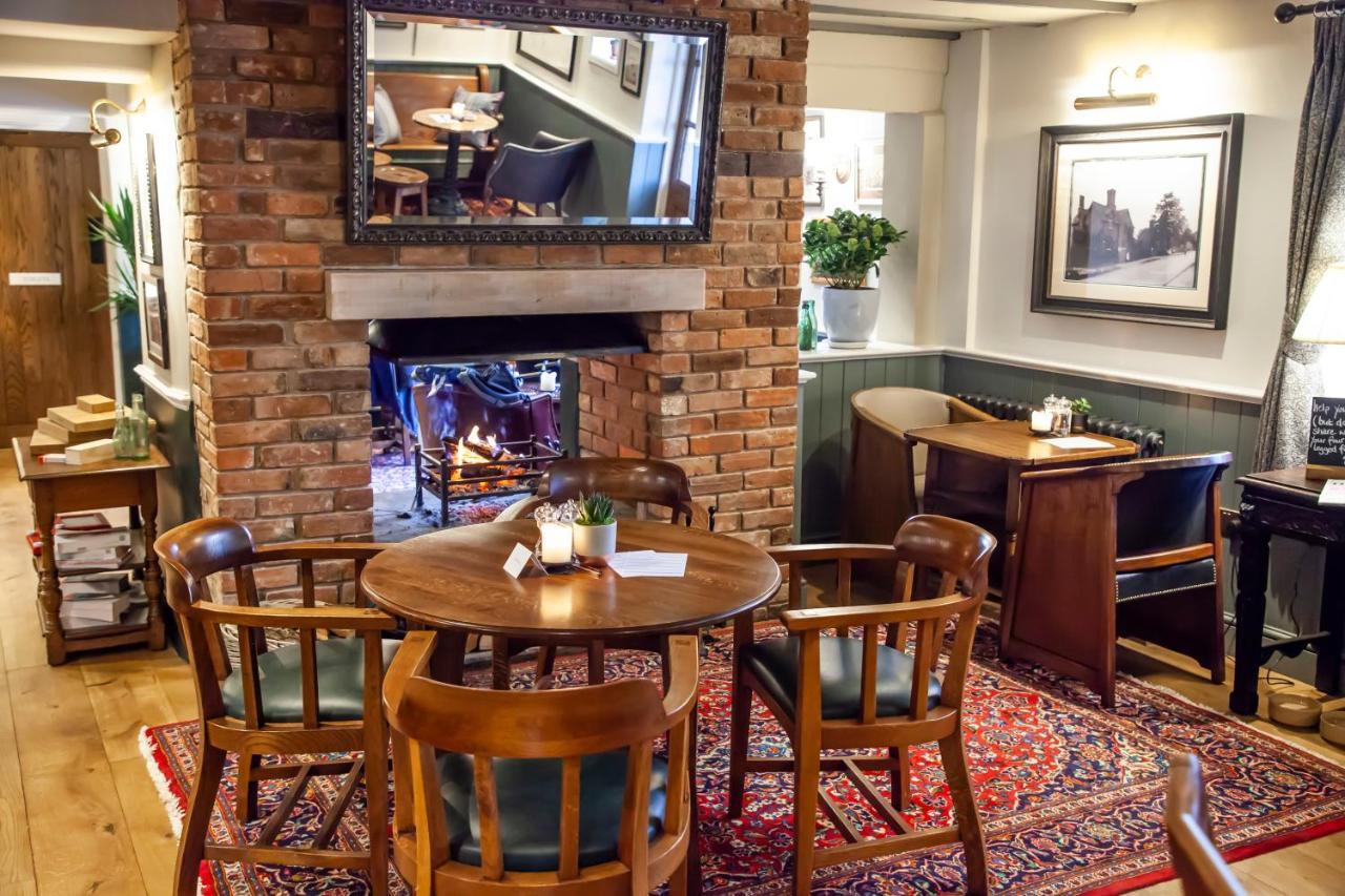 The Bell - Brunning And Price Hotel Alderminster Exterior foto