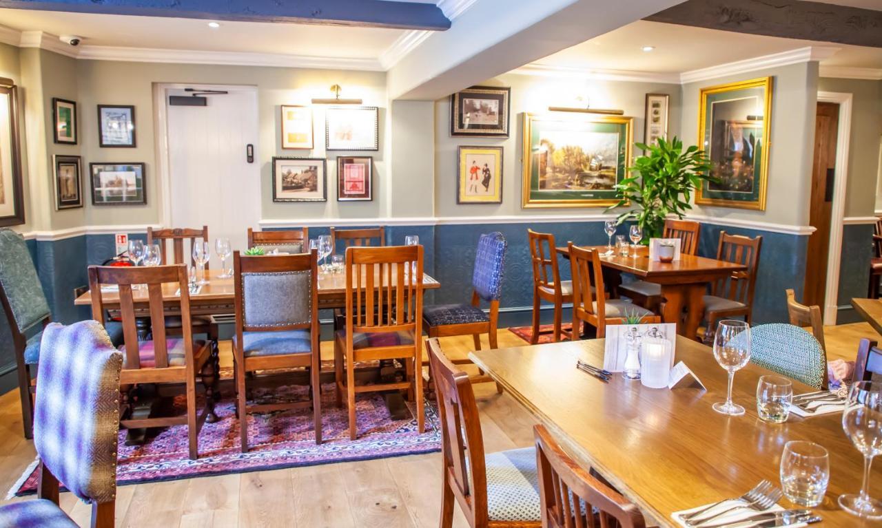 The Bell - Brunning And Price Hotel Alderminster Exterior foto